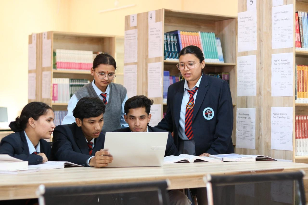 BBA students in a business management session at PGI Pithoragarh
